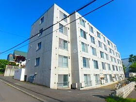 1996 RC Apartment near Shinrin-Koen Station, Sapporo - Thumbnail 4