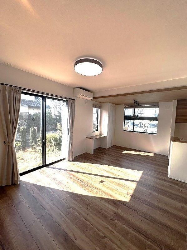 3LDK House for Sale in Higashikurume, Tokyo - 2022 Build - Thumbnail 2
