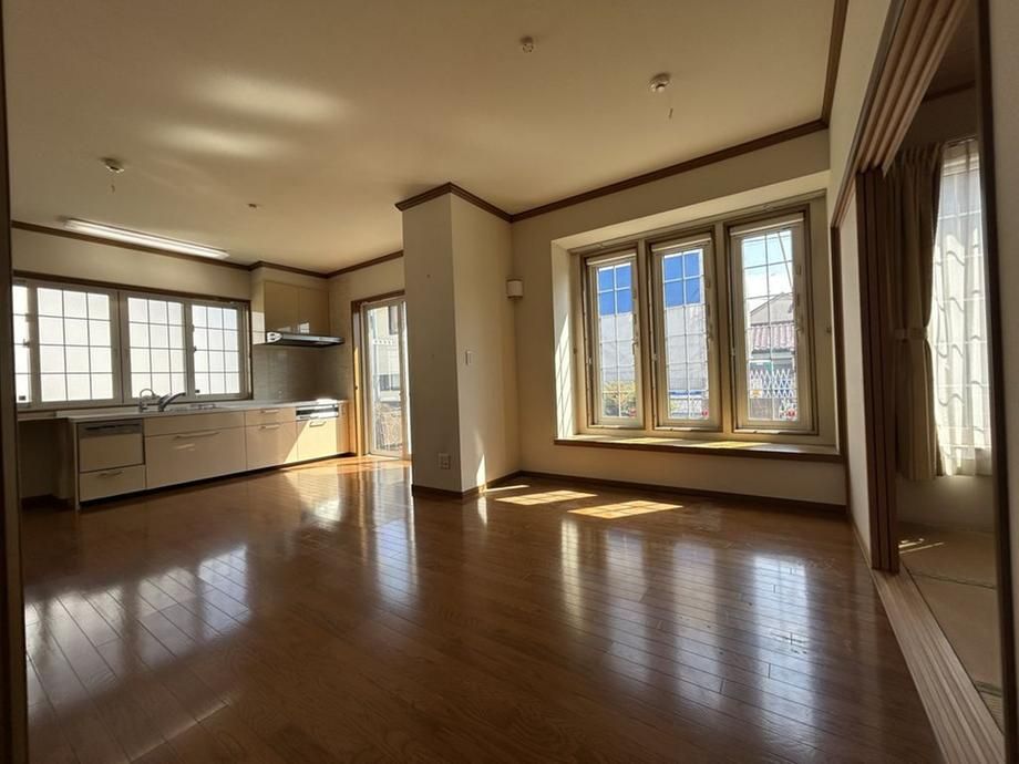 4LDK Detached House in Higashikurume, Tokyo – 269.52 sqm Land - Thumbnail 3