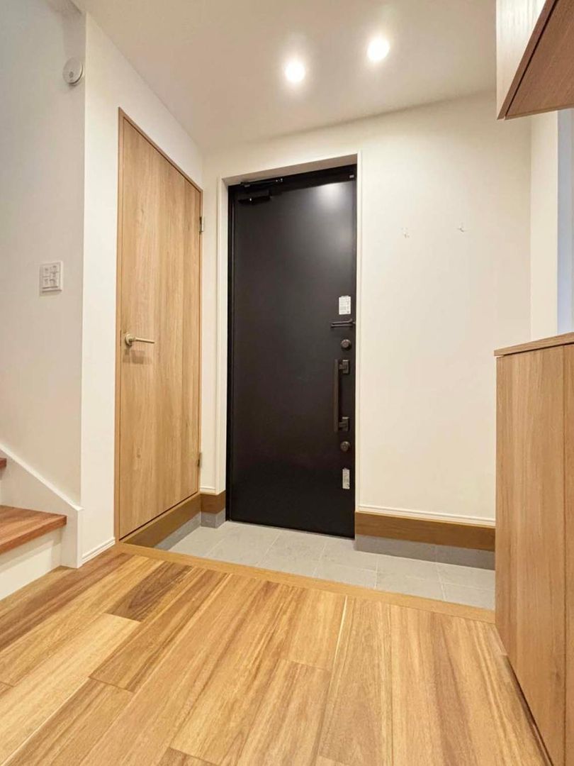 3-Storey 2LDK+S House for Sale in Higashi-Urawa, Saitama - Thumbnail 4