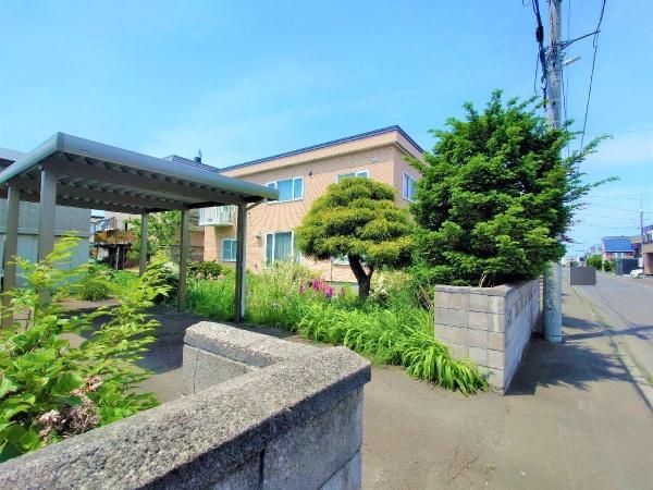 6LDK Detached House in Shiroishi-ku, Sapporo - 186.3 sqm - Thumbnail 2