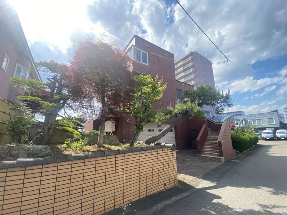 4LDK+S House in Kiyota Ward Sapporo 310.67 sqm Freehold - Thumbnail 3