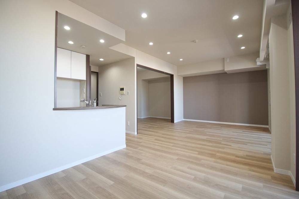 Renovated 3LDK Apartment in Mito City, Ibaraki Prefecture - Thumbnail 2