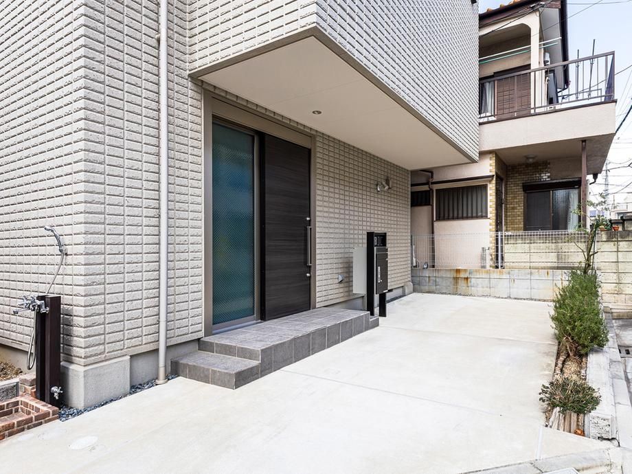 2LDK Used House in Edogawa-ku, Tokyo - 95.96m2 - 99,800,000 Yen - Thumbnail 2