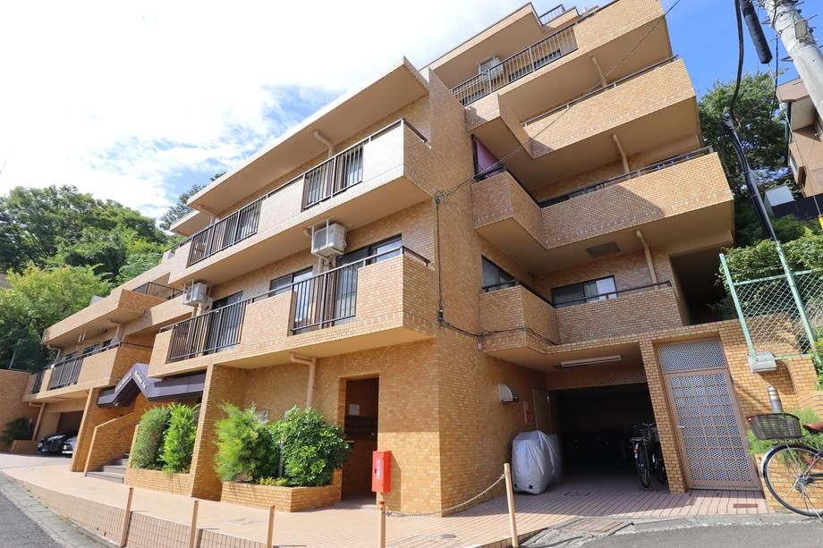 3LDK Apartment for Sale in Kawasaki, Kanagawa - 78.51m² - Thumbnail 2