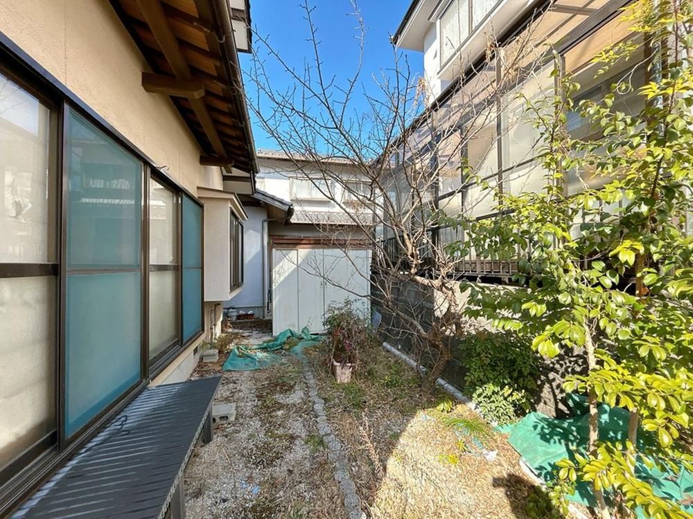 Renovated 5LDK House in Saeki-ku, Hiroshima City - Thumbnail 3