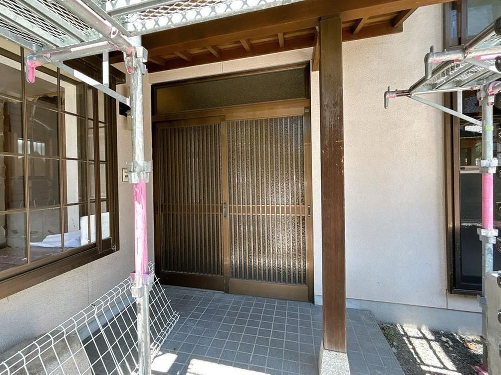Renovated 5LDK House in Saeki-ku, Hiroshima City - Thumbnail 4