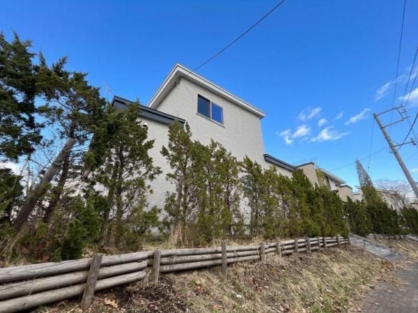2LDK Detached House in Chitose, Hokkaido - 36.8 Million Yen - Thumbnail 3