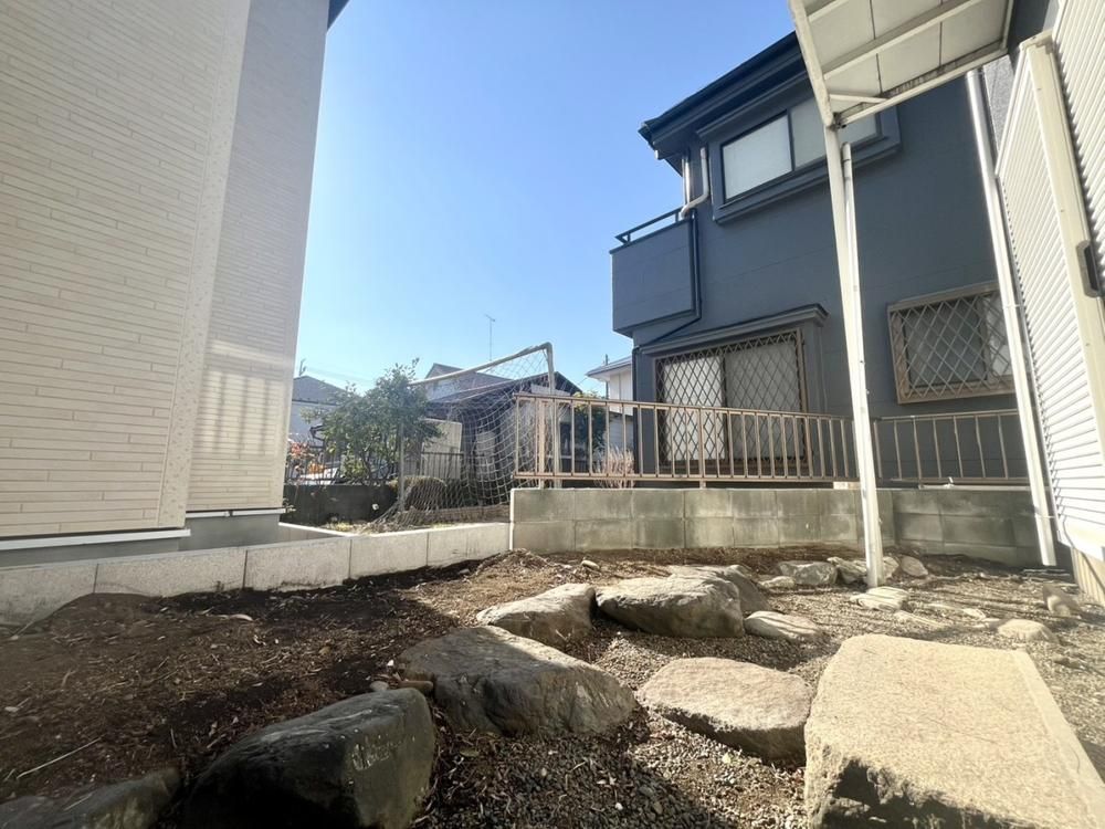 Renovated 3LDK House for Sale in Akishima, Tokyo - Thumbnail 3