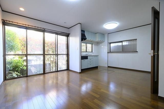 3LDK House for Sale in Asakita-ku, Hiroshima - 7600000 Yen - Thumbnail 3