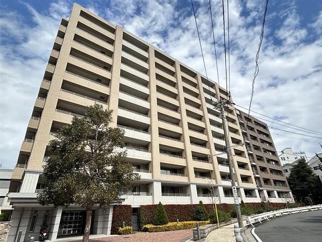 2021-Built 3LDK Apartment in Park Square Mitsuzawa Park, Yokohama - Thumbnail 2