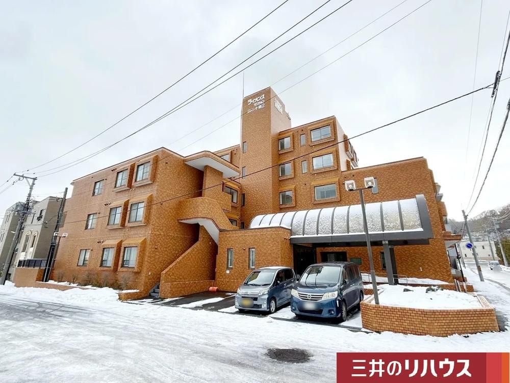 3LDK Apartment for Sale in Yamanote, Sapporo - Lions Mansion - Thumbnail 3