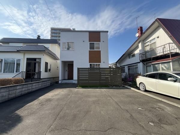 4LDK Detached House for Sale in Atsubetsu, Sapporo - Thumbnail 2