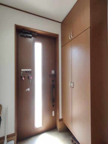 4LDK Detached House in Yashio City with Solar Power - Thumbnail 2
