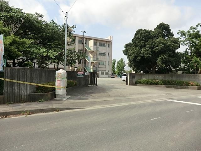 Renovated 3LDK Apartment in Ebina, Kanagawa - Thumbnail 3