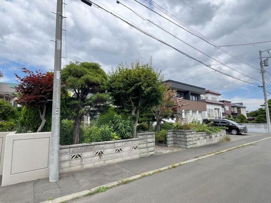 Land for Sale in Kita-ku, Sapporo – 257 m² Plot - Thumbnail 3