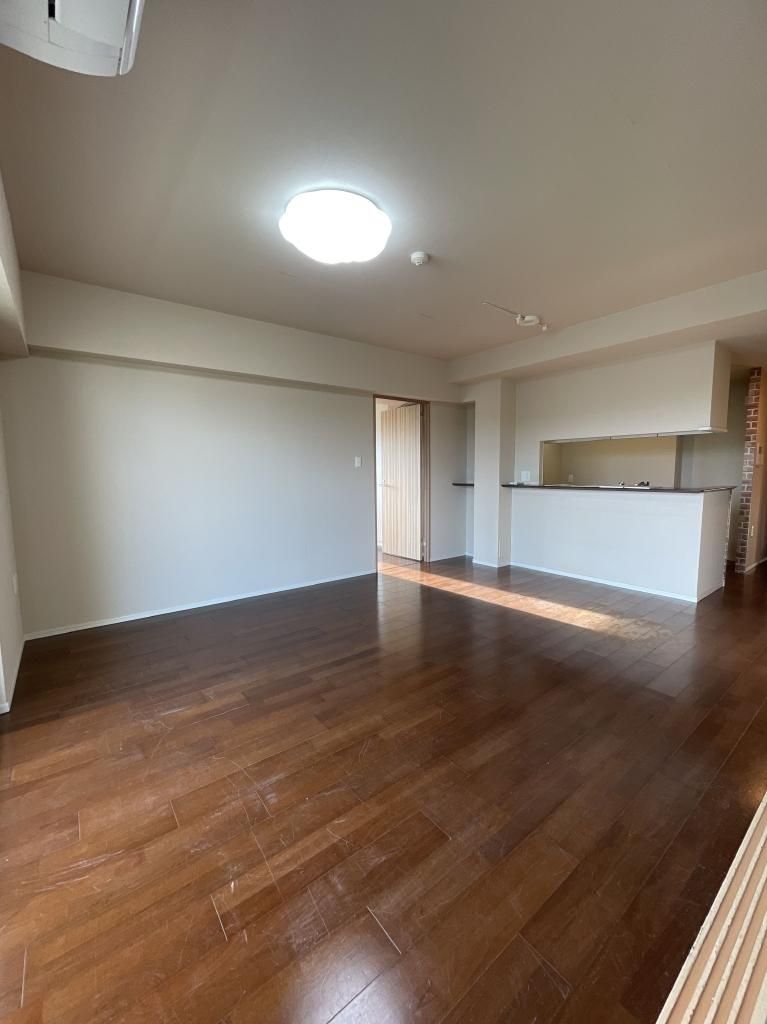 4LDK Apartment for Sale in Tsuzuki Ward, Yokohama - Thumbnail 3