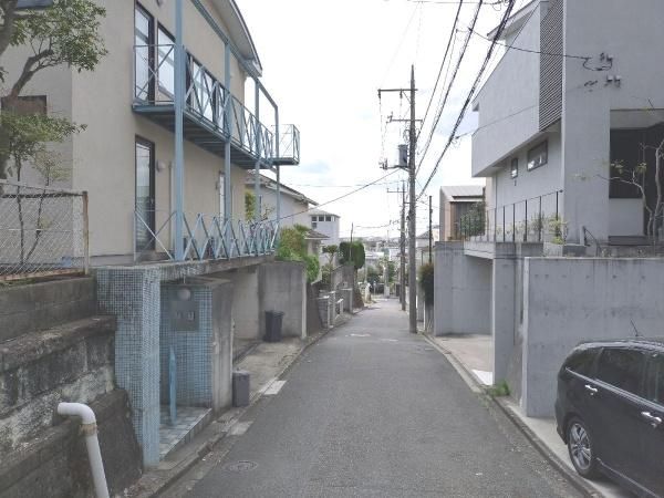 166m2 Land for Sale in Setagaya's Oyama District - Thumbnail 3