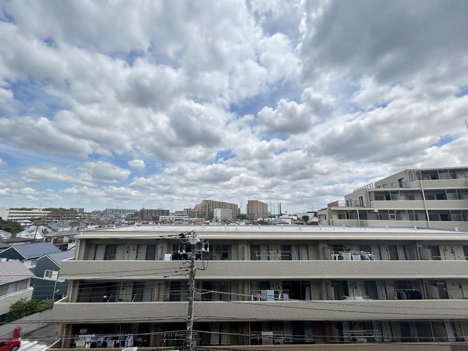 Renovated 3LDK Apartment for Sale in Funabashi, Chiba - Thumbnail 3