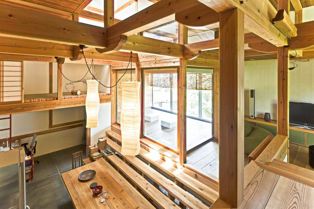 Unique Earth-Temperature House in Hachioji with Mountain Views - Thumbnail 4