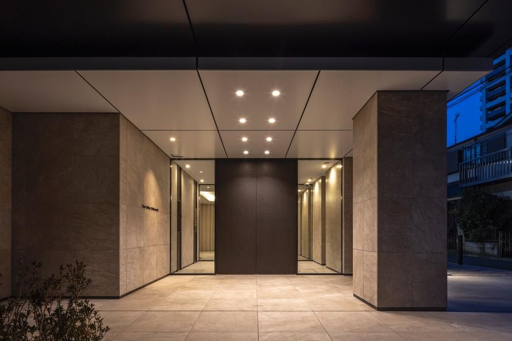 3LDK Apartment for Sale in Kawasaki, Kanagawa Near Shin-Kawasaki Station - Thumbnail 2
