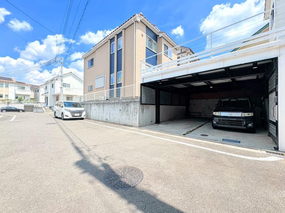 Modern 3LDK Detached House Near GION Stadium, Machida - Thumbnail 2