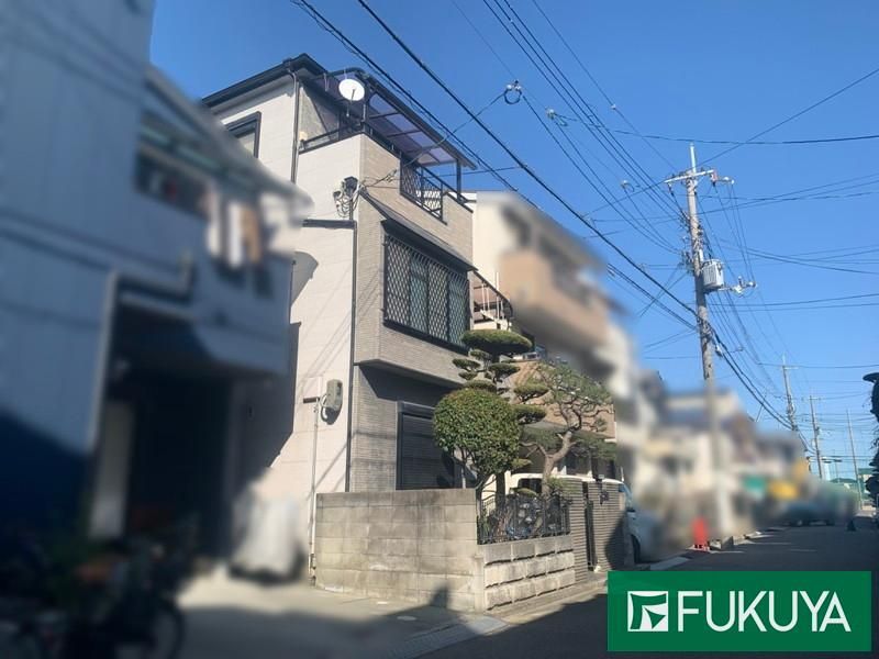 4LDK+2S Detached House for Sale in Takatsuki, Osaka - Thumbnail 2