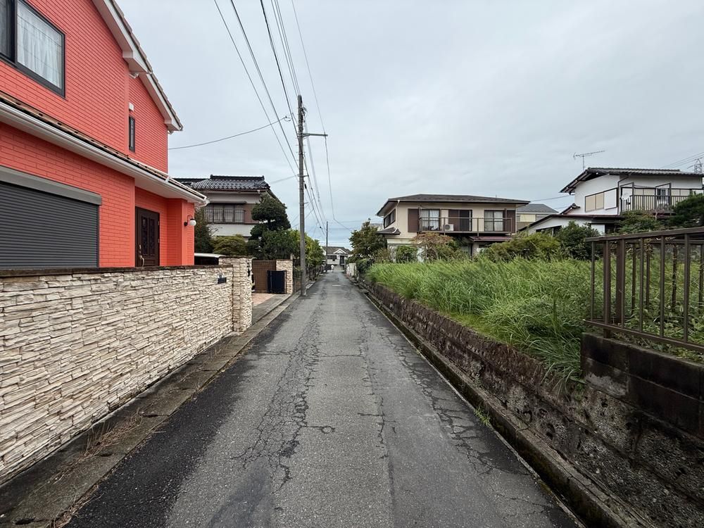 208 sqm Land Plot for Sale in Kinugaoka, Hachioji, Tokyo - Thumbnail 2