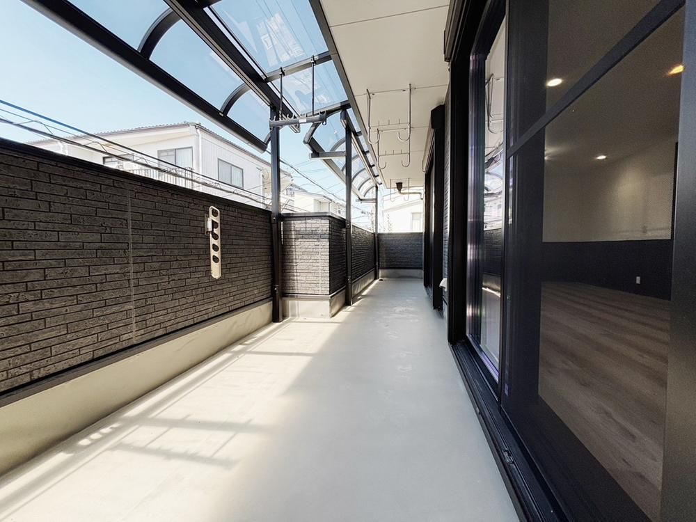 3-Storey Renovated House in Moriguchi, Osaka with Office Space - Thumbnail 2