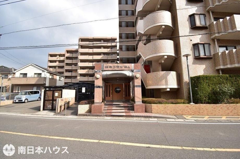 3LDK Apartment for Sale in Tagami, Kagoshima City - 70.65m2 - Thumbnail 2