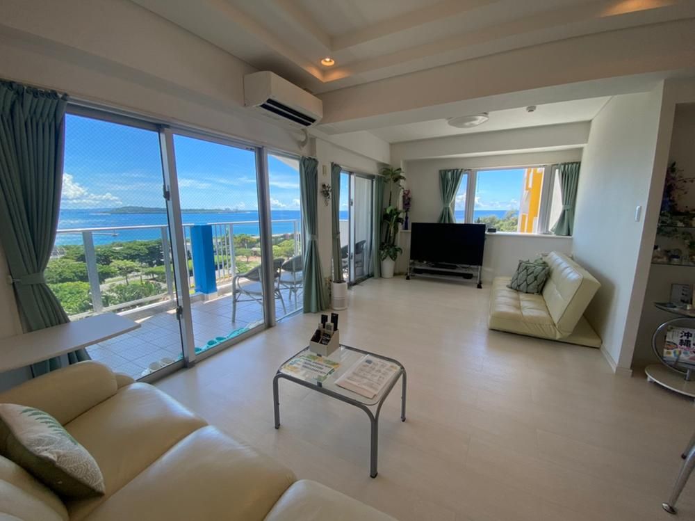2LDK Ocean View Apartment in Motobu, Okinawa - Thumbnail 2