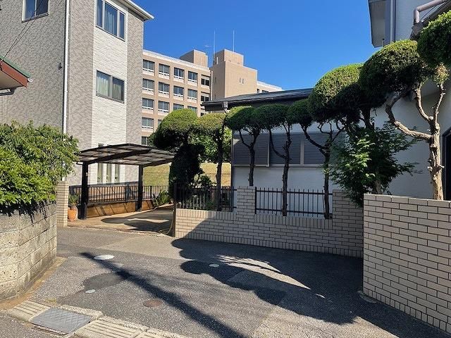 Renovated 4LDK House in Funabashi, Chiba - 96m2 - Thumbnail 2
