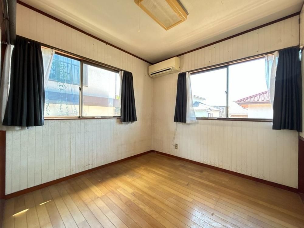 5DK Family Home on Corner Lot in Fuji City, Shizuoka - Thumbnail 3