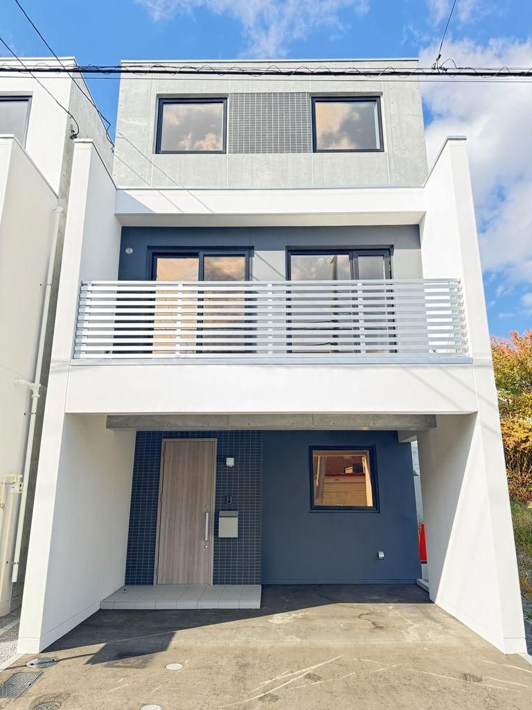 3LDK RC House for Sale in Toyohira-ku, Sapporo - Thumbnail 2