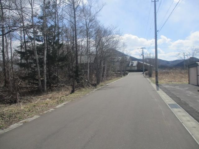 Land for Sale in Nanae, Hokkaido – 438 sqm Near Onuma Park - Thumbnail 2