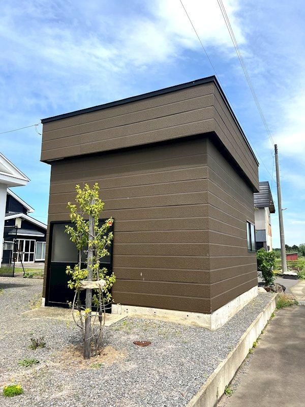 5DK House with 528m2 Land in Fujisaki Town, Aomori - Thumbnail 2