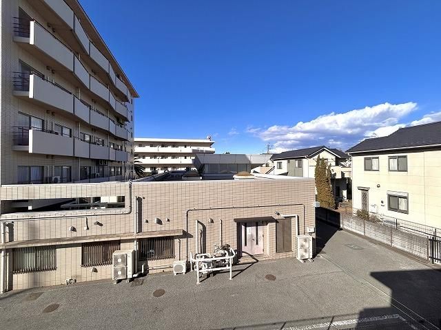 4LDK Apartment for Sale in Noda, Chiba – 90.5m², Southwest Corner - Thumbnail 2