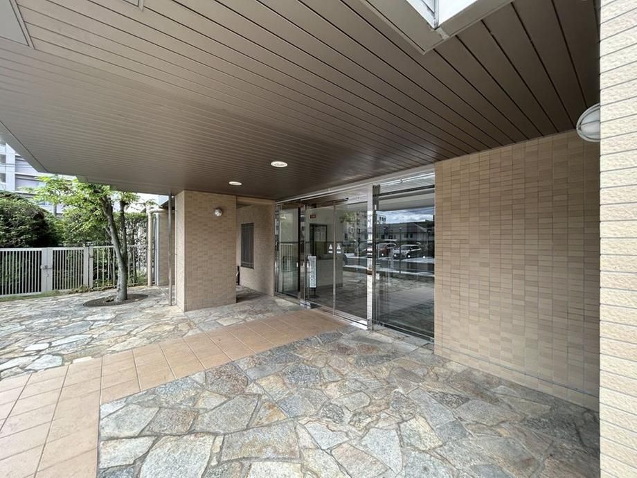 4LDK Apartment for Sale in Izumi Ward, Sendai, Miyagi - Thumbnail 2