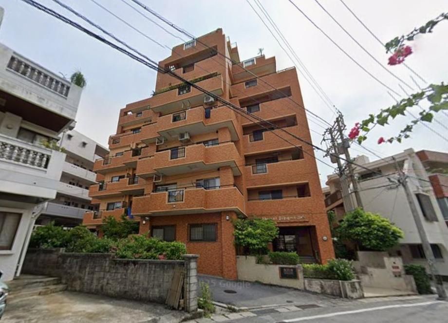 2LDK Apartment for Sale in Naha, Okinawa - 79.58m2 - Thumbnail 2