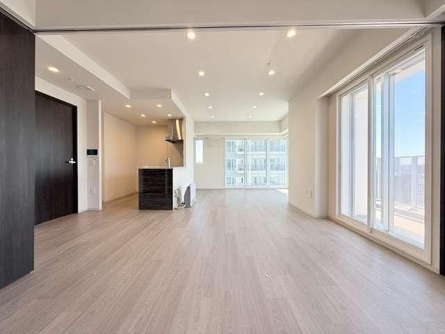 New 3LDK Apartment in Sapporo's West Tower - 85.8M Yen - Thumbnail 2