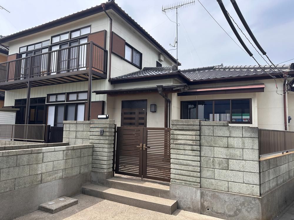 Renovated 5LDK House Near Shimodate Station in Chikusei - Thumbnail 3