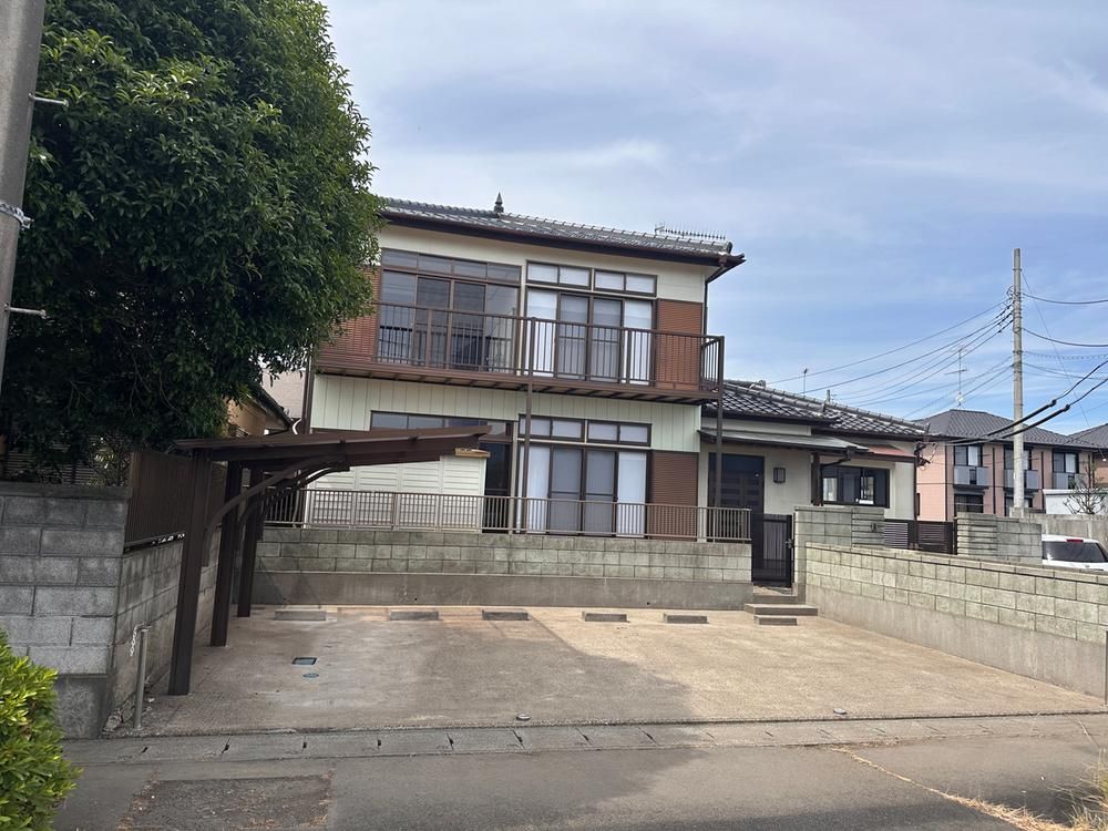 Renovated 5LDK House Near Shimodate Station in Chikusei - Thumbnail 2