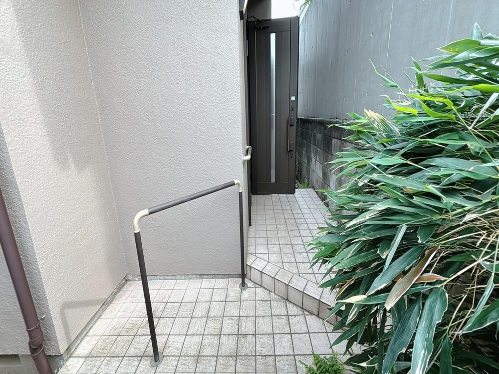 2LDK House for Sale in Kokubunji, Tokyo - 39.8M Yen - Thumbnail 3