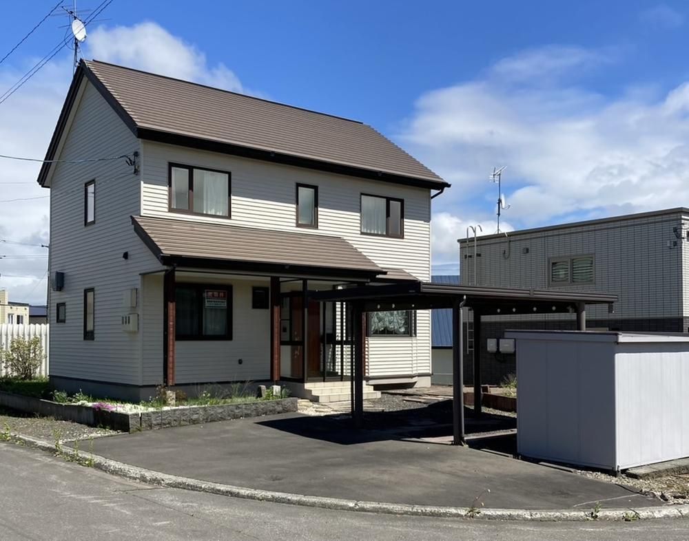 4LDK Detached House in Kitahiroshima, Hokkaido - 25.3M Yen - Thumbnail 2