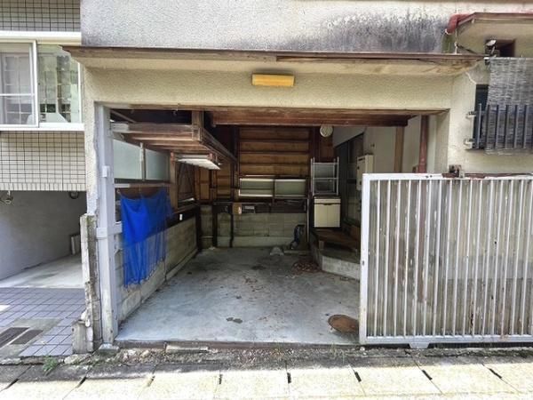 8.5 Million Yen 4DK House in Kyoto's Kita Ward Near Kamo River - Thumbnail 3