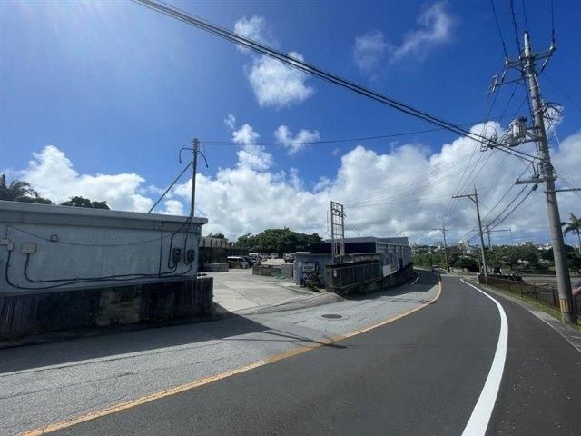 670 Tsubo Development Land in Nakagusuku Village, Okinawa - Thumbnail 3