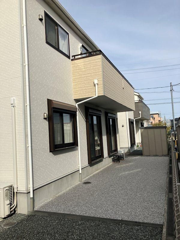 4LDK Detached House for Sale in Suruga-ku, Shizuoka City - Thumbnail 2