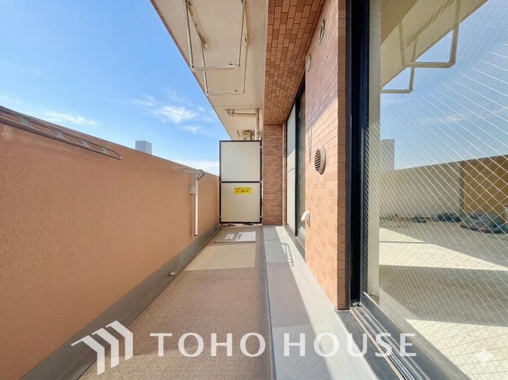 3LDK Apartment for Sale in Funabashi, Chiba - 61.3m2 - Thumbnail 3