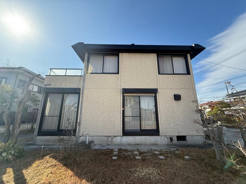 5LDK+S Family Home with Large Garden in Saga City - Thumbnail 2