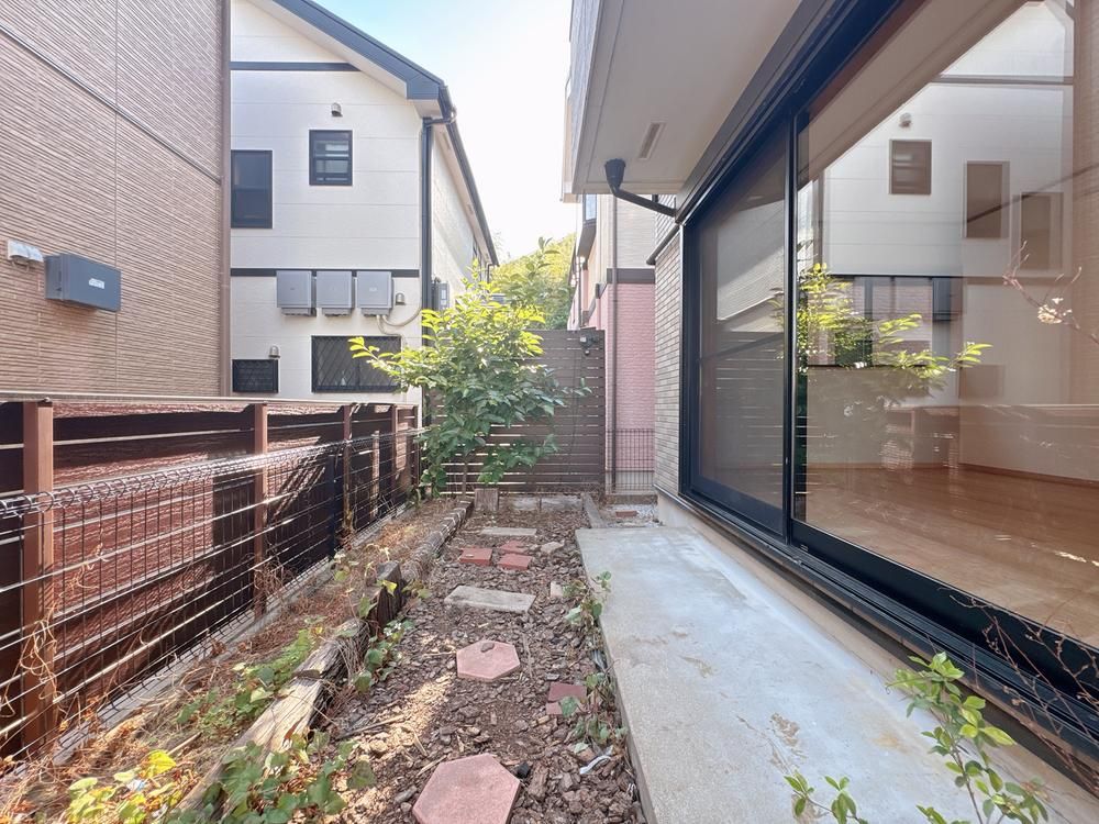 Renovated 3LDK House for Sale in Machida, Tokyo - Thumbnail 3